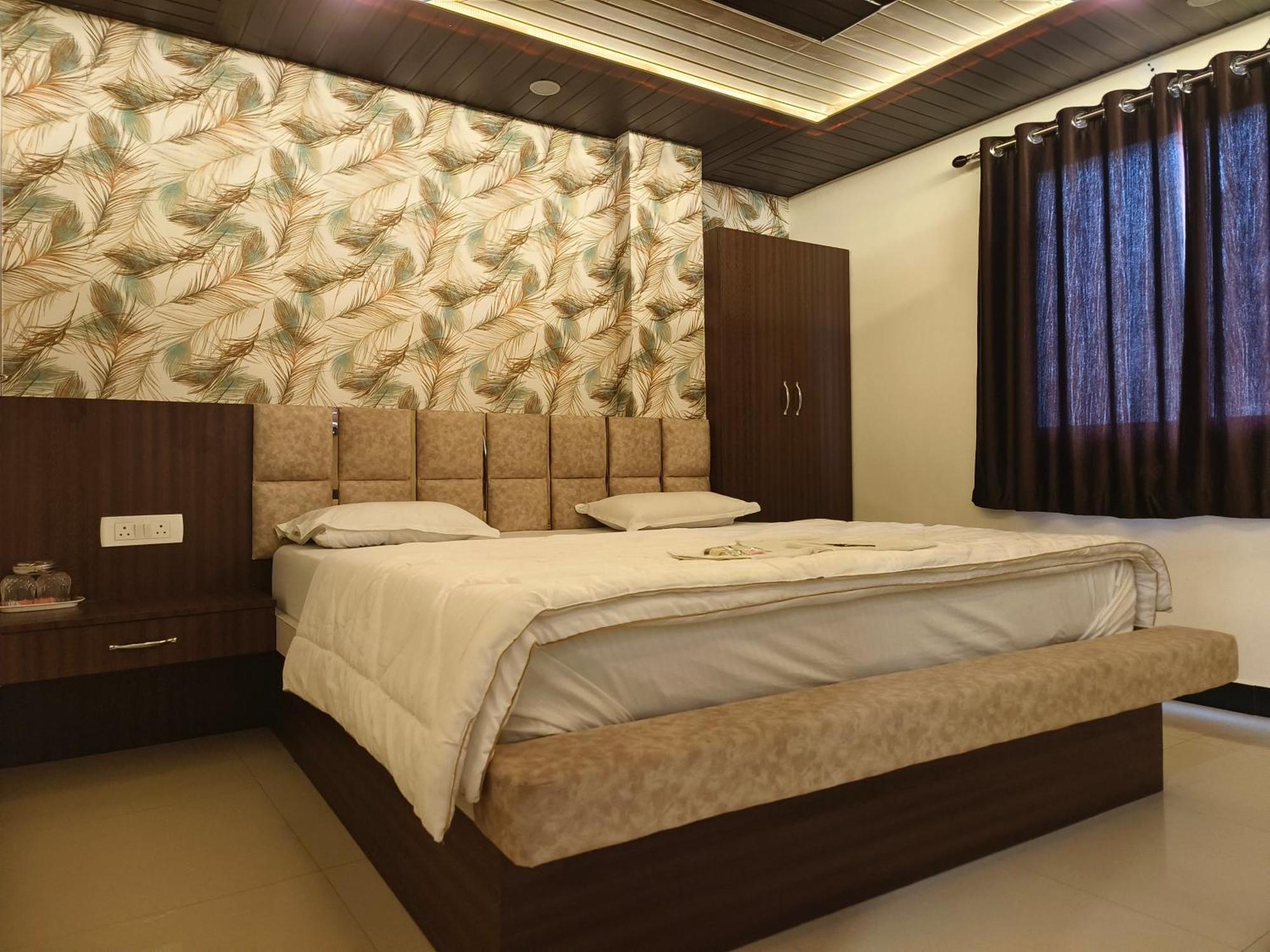 Hotel Jain Shree Удджайн Экстерьер фото