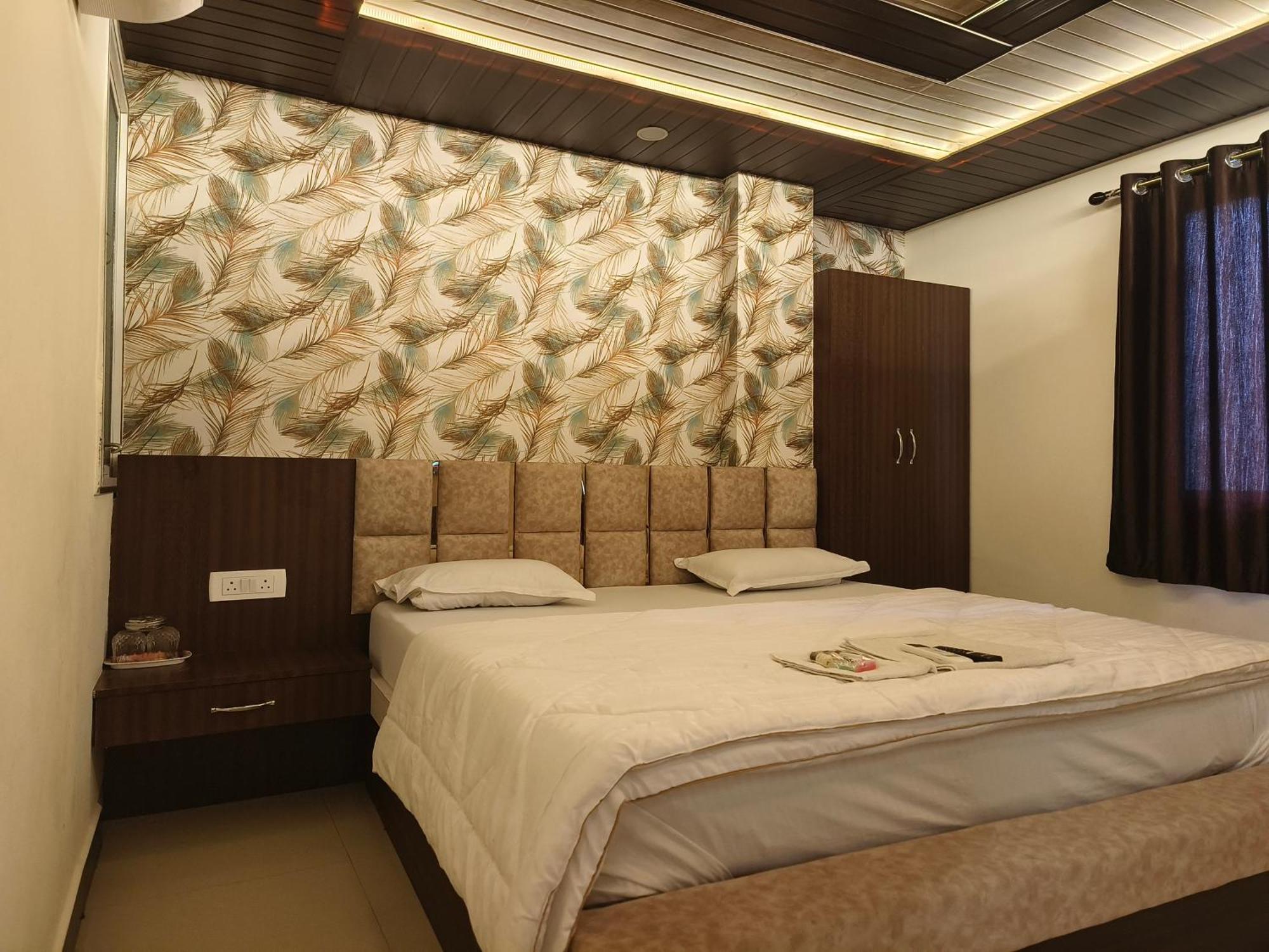 Hotel Jain Shree Удджайн Экстерьер фото
